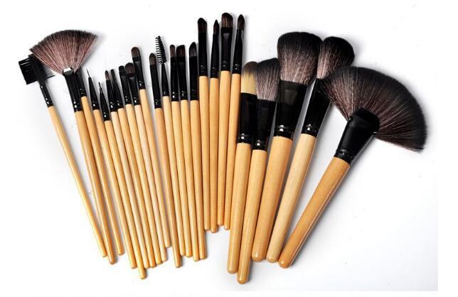 24-delige make-upborstelset
