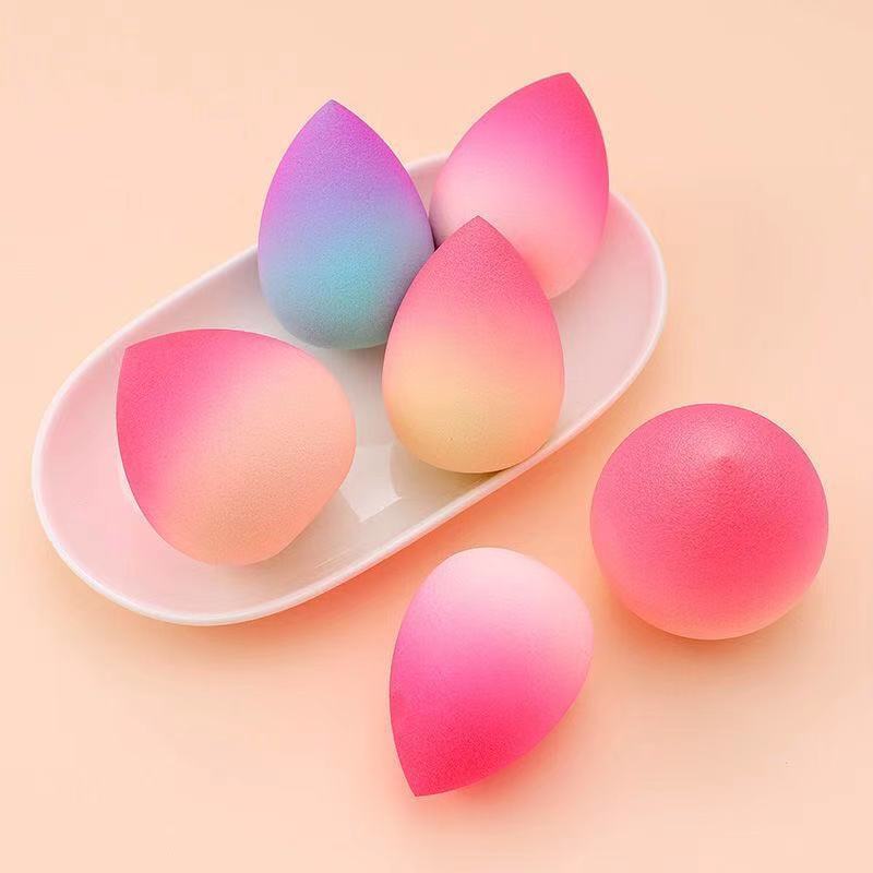 Make-up blenders