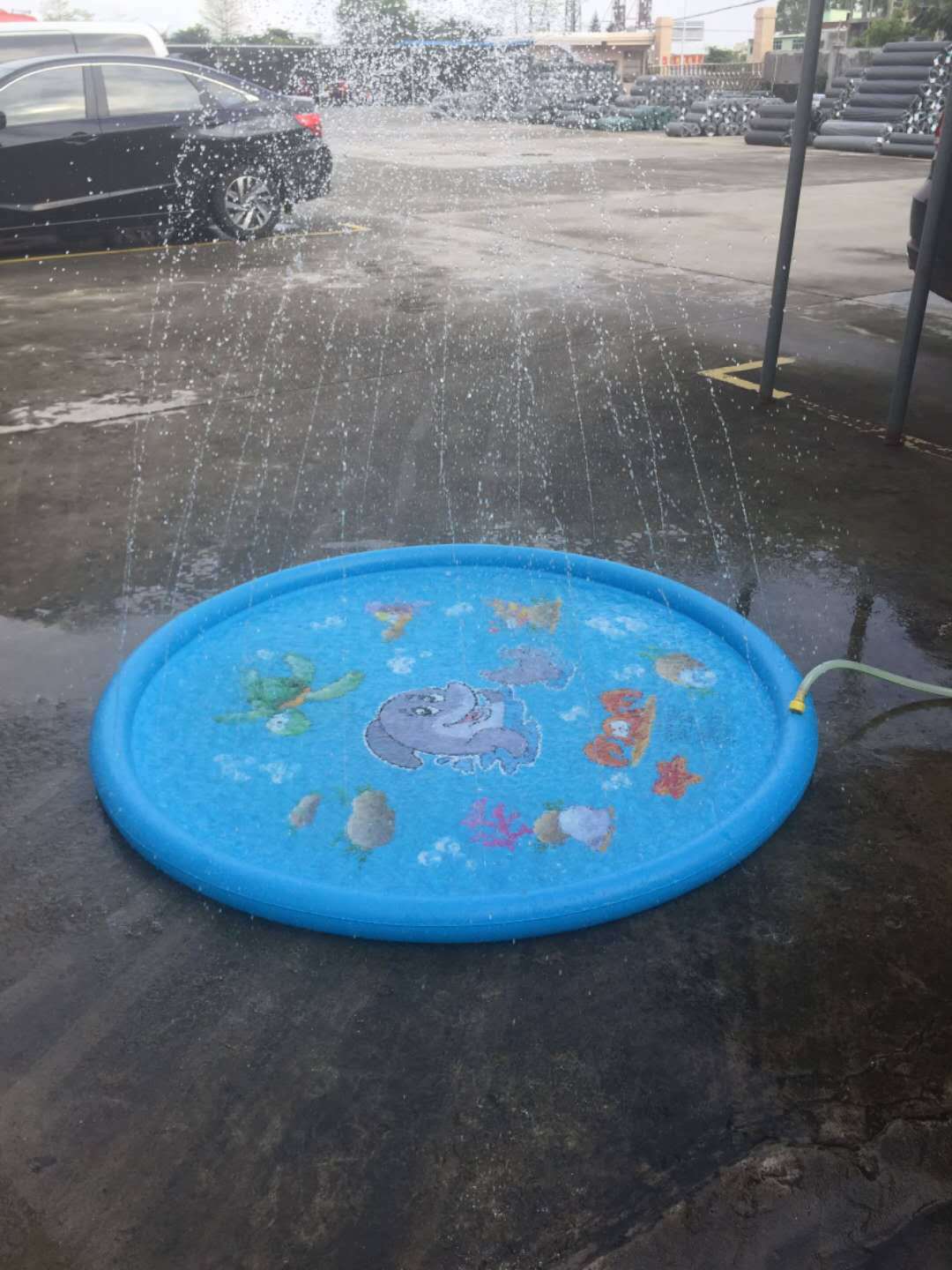 Duurzame waterspray zwembadmat voor kinderen